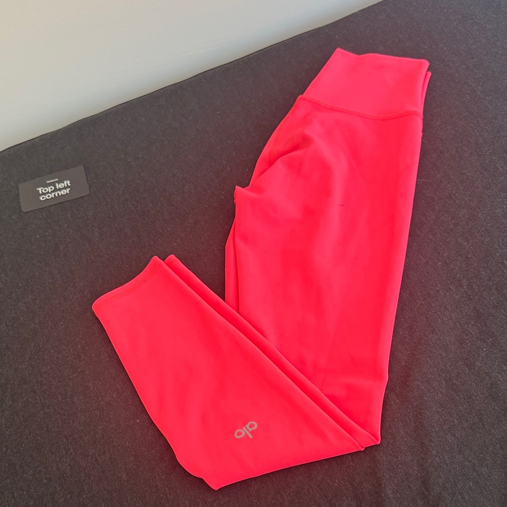 alo yoga airlift hot pink leggings 7/8 size xs